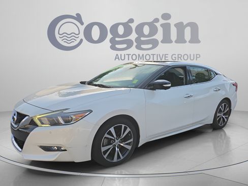 Used 2017 Nissan Maxima Platinum FWD image 1