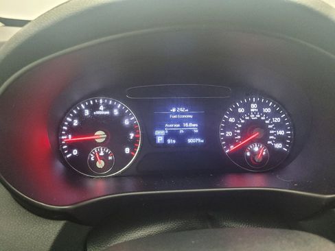 Used 2020 Kia Sorento LX FWD image 23
