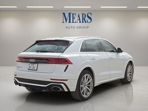 Used 2022 Audi RS Q8 image 5