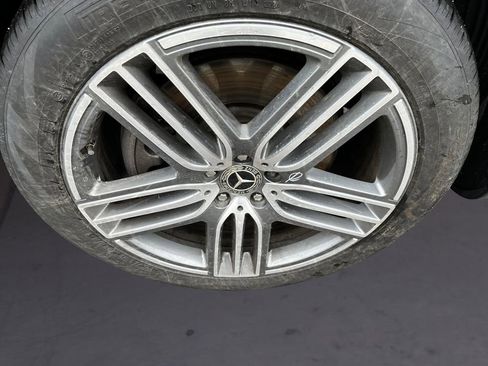 Certified 2025 Mercedes-Benz GLS 450 4MATIC image 14