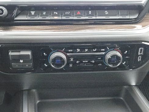 New 2026 Chevrolet Silverado 2500 LT w/ Trail Boss Package image 15