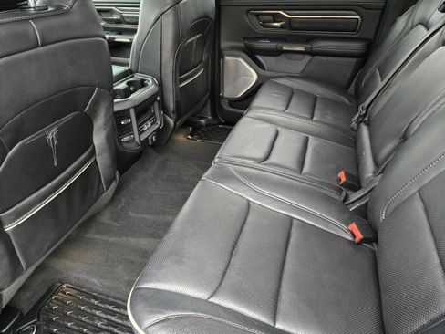Used 2021 RAM 1500 Limited w/ Night Edition RWD image 10