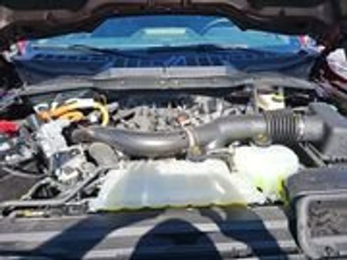 Used 2025 Ford F150 Lariat w/ Equipment Group 501A Mid AWD/4WD image 11
