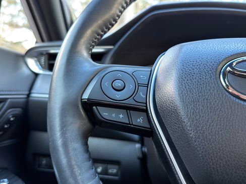 Used 2021 Toyota Venza Limited w/ Advanced Technology Package image 24