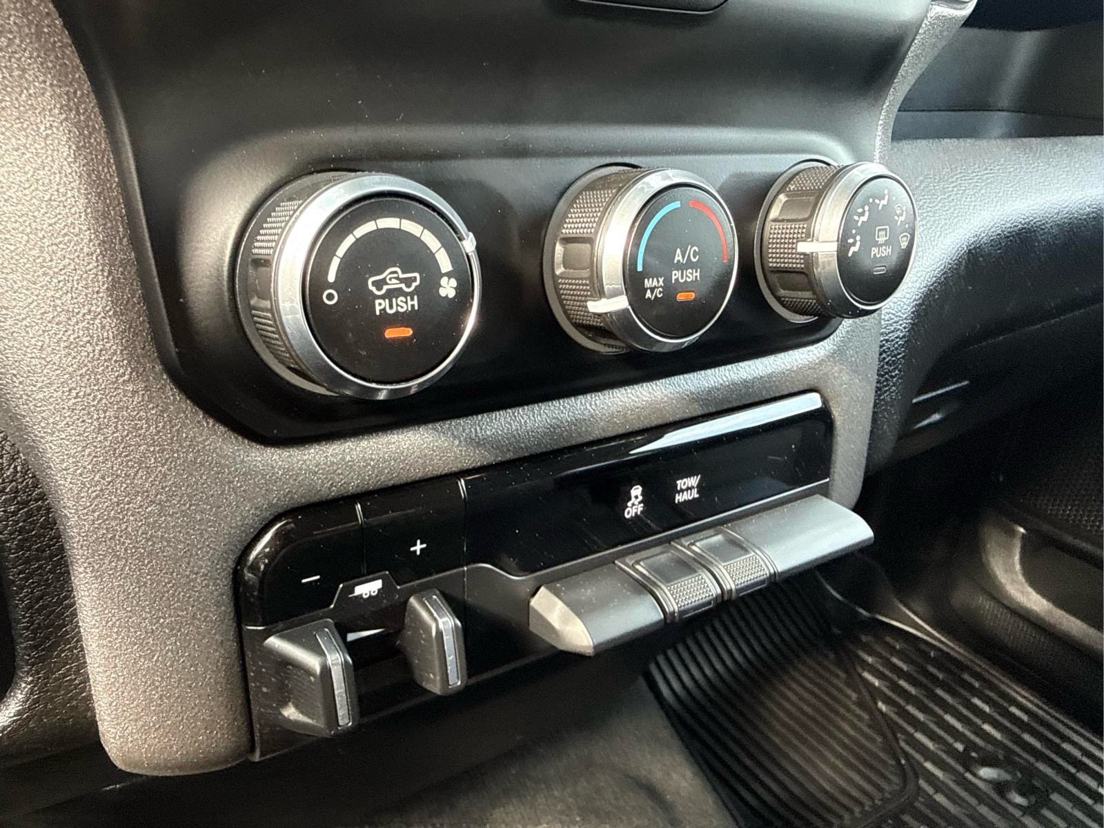 Used 2020 RAM 1500 Tradesman AWD/4WD image 24