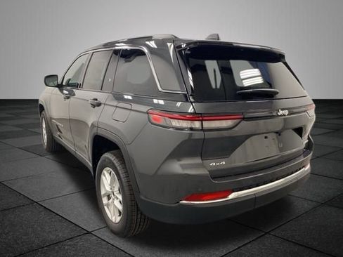 Used 2025 Jeep Grand Cherokee Laredo X w/ Luxury Tech Group I image 4