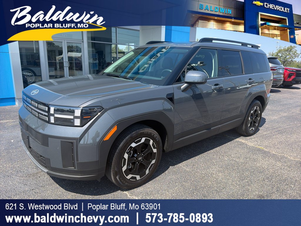 Used 2026 Hyundai Santa Fe SEL FWD image 1