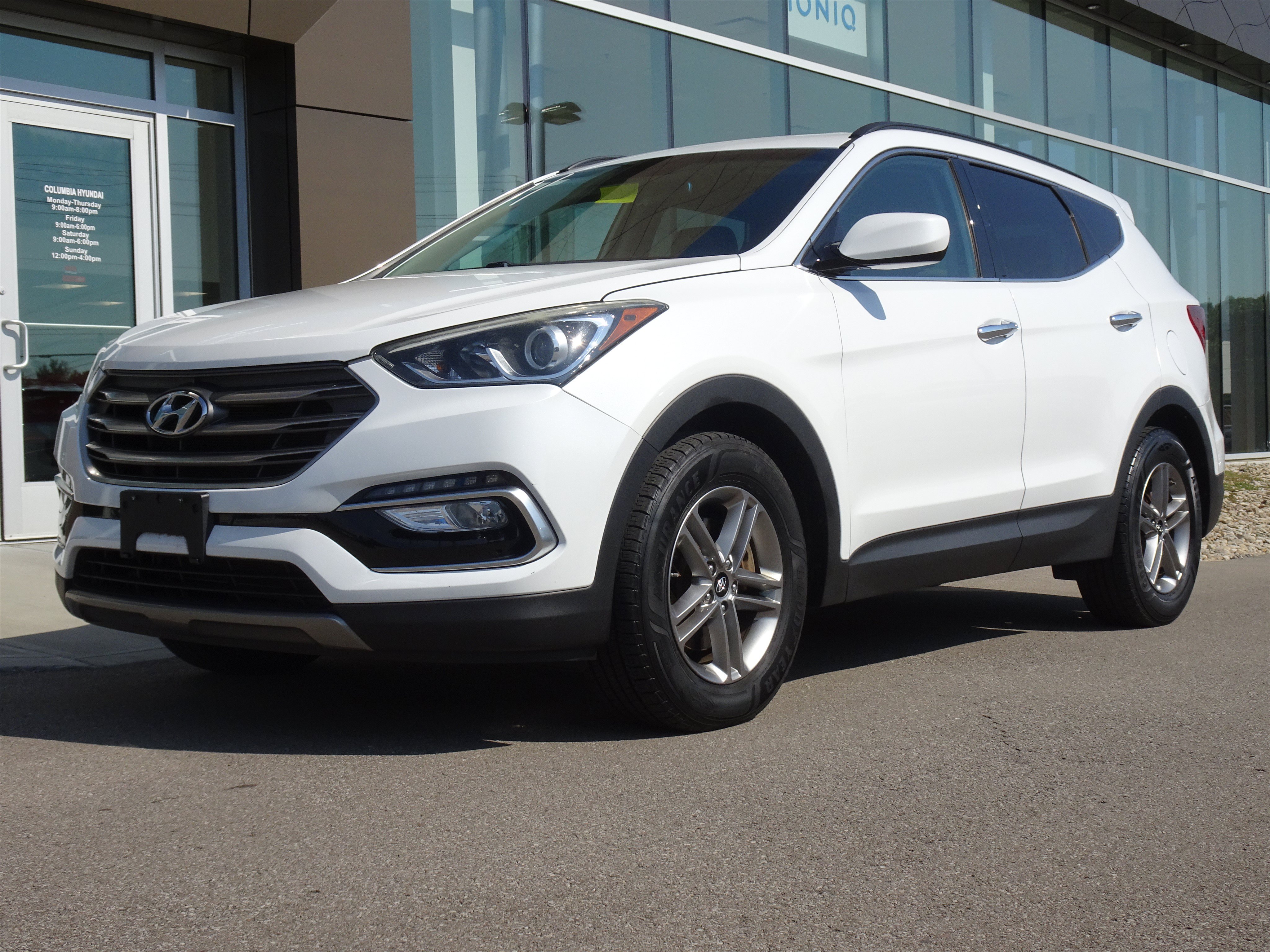 Used 2017 Hyundai Santa Fe Sport AWD/4WD image 1
