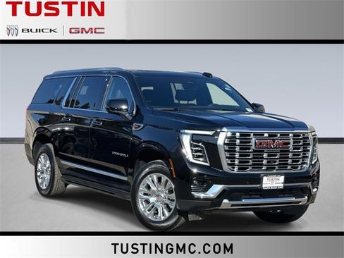 Used 2025 GMC Yukon XL Denali image 1