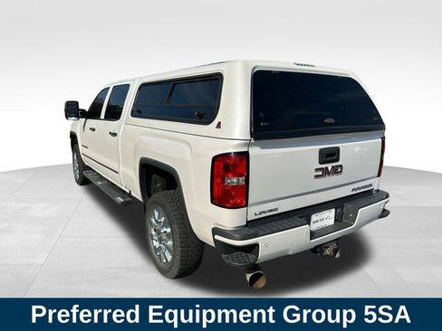 Used 2019 GMC Sierra 2500 Denali w/ Duramax Plus Package image 3