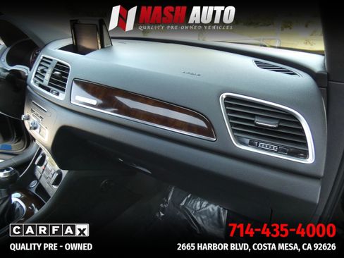 Used 2018 Audi Q3 2.0T Premium Plus w/ Premium Plus Package AWD/4WD image 31