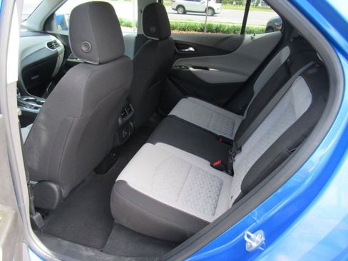 Used 2024 Chevrolet Equinox LT FWD image 31