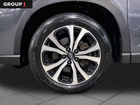 Used 2023 Subaru Forester Limited AWD/4WD image 11