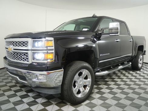 Used 2015 Chevrolet Silverado 1500 LTZ image 6