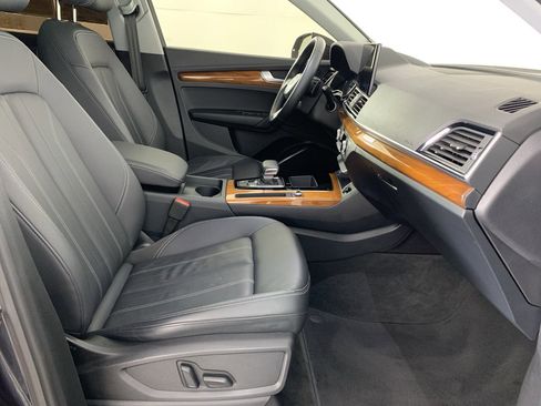 Used 2023 Audi Q5 2.0T Premium w/ Convenience Package image 43