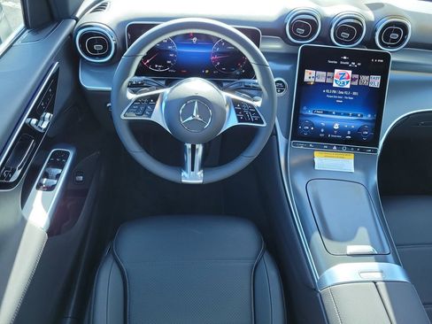 New 2026 Mercedes-Benz GLC 300 image 14