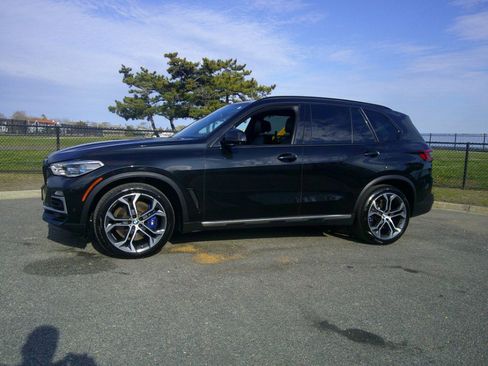 Used 2020 BMW X5 xDrive50i AWD/4WD image 3