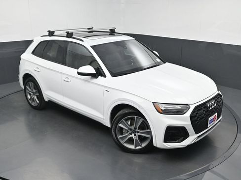 Used 2025 Audi Q5 2.0T Premium AWD/4WD image 32
