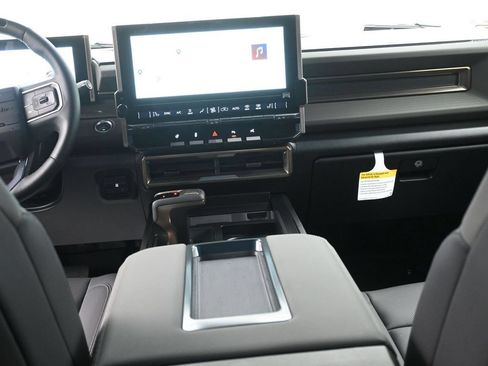 Used 2025 GMC Hummer EV 3X AWD/4WD image 14