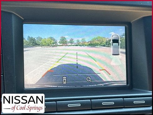 Used 2018 Ford Explorer XLT FWD image 34