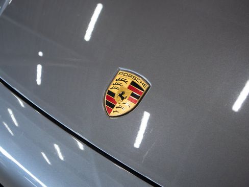 Certified 2023 Porsche Cayenne AWD/4WD image 26
