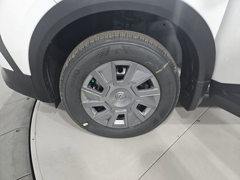 New 2026 Nissan Kicks S image 25