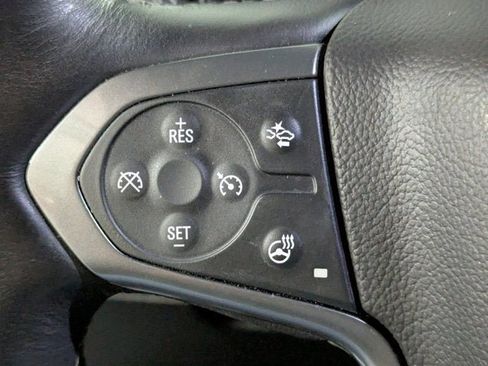 Used 2017 Chevrolet Suburban Premier image 35