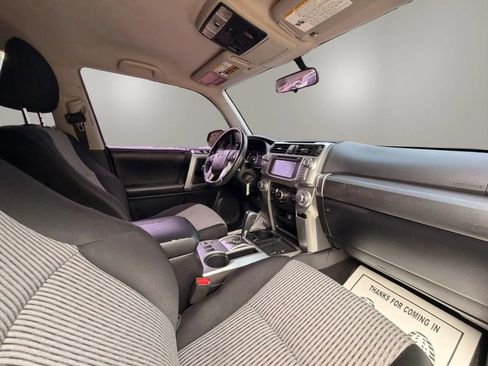 Used 2016 Toyota 4Runner SR5 RWD image 21