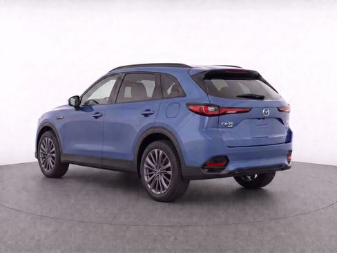 Used 2025 MAZDA CX-70 3.3 Turbo w/ Preferred Package AWD/4WD image 4