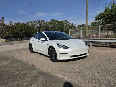 Used 2021 Tesla Model 3 Standard Range Plus