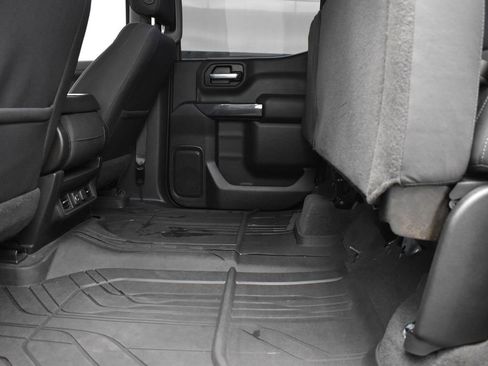 Used 2020 Chevrolet Silverado 1500 LT w/ Texas Edition image 16