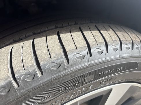 Used 2021 Lexus LS 500 AWD image 12