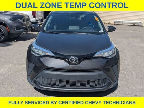 Used 2021 Toyota C-HR LE FWD image 11