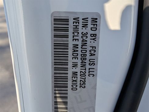 Certified 2022 Jeep Compass Altitude w/ Sun and Sound Group image 29