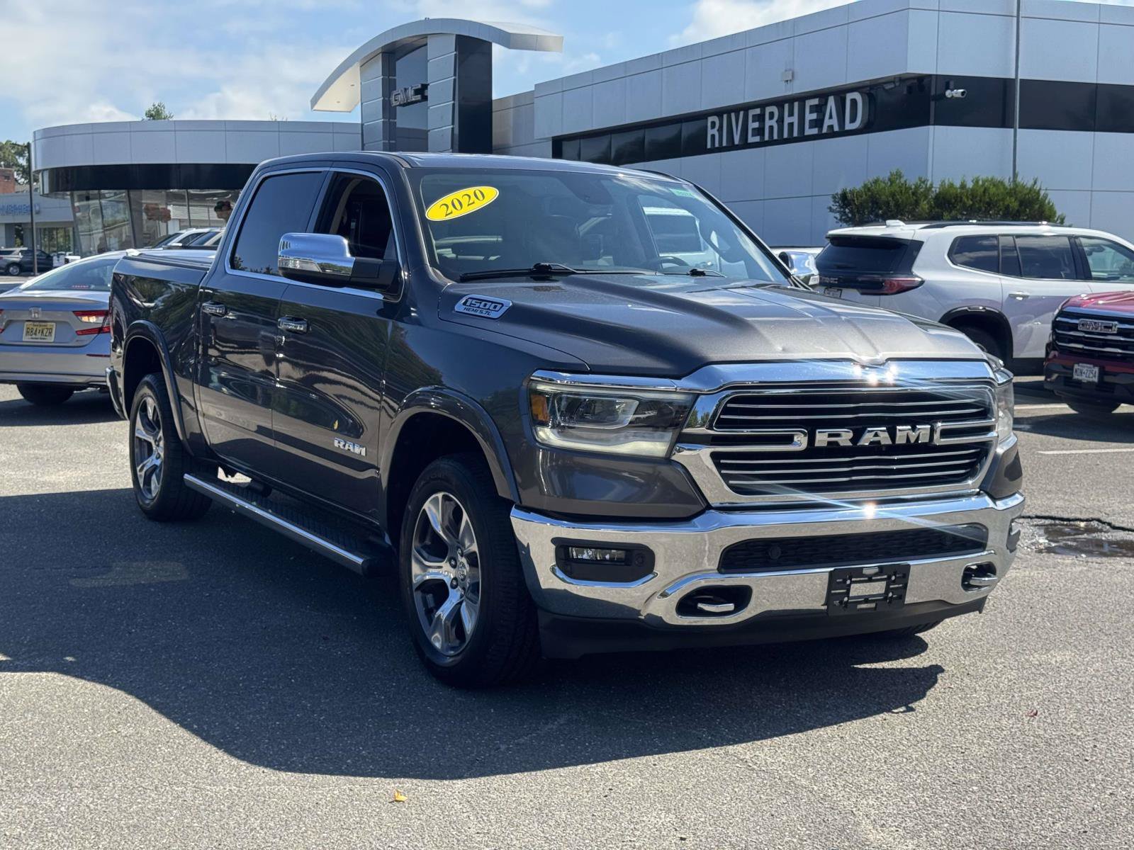 Used 2020 RAM 1500 Laramie AWD/4WD image 2