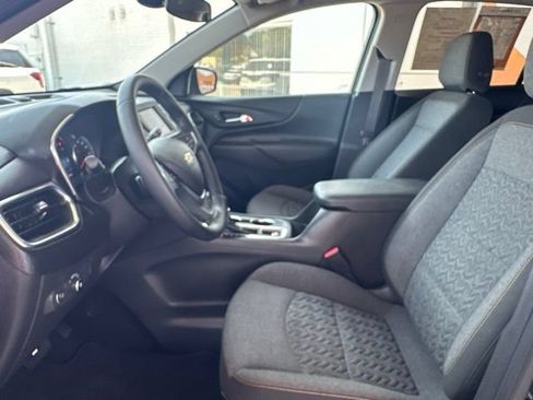 Used 2023 Chevrolet Equinox LT FWD image 24