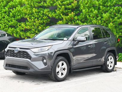 Used 2021 Toyota RAV4 XLE w/ Convenience Package