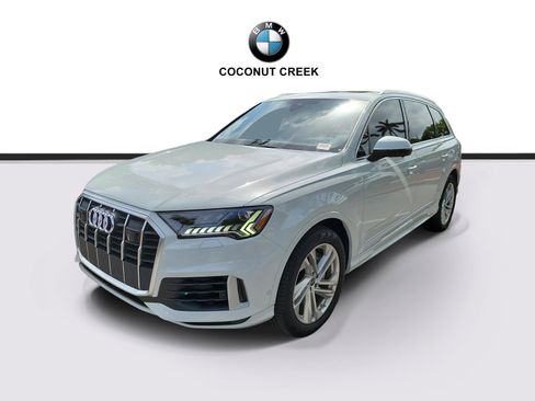 Used 2023 Audi Q7 3.0T Prestige w/ Prestige Package AWD/4WD image 2