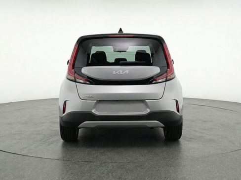 Used 2025 Kia Soul LX w/ LX Technology Package image 7