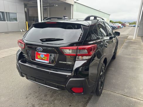 Used 2022 Subaru Crosstrek 2.5i Limited w/ Moonroof Package 2 AWD/4WD image 13