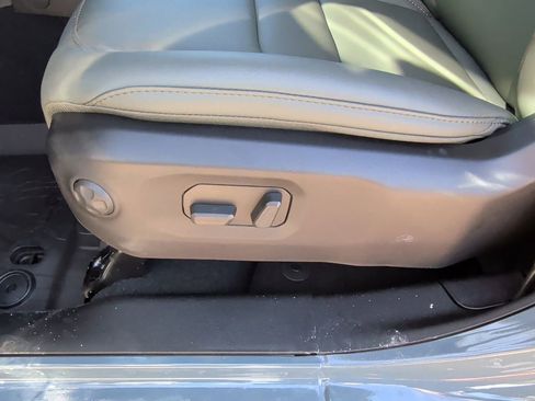 New 2026 Jeep Gladiator Mojave image 14