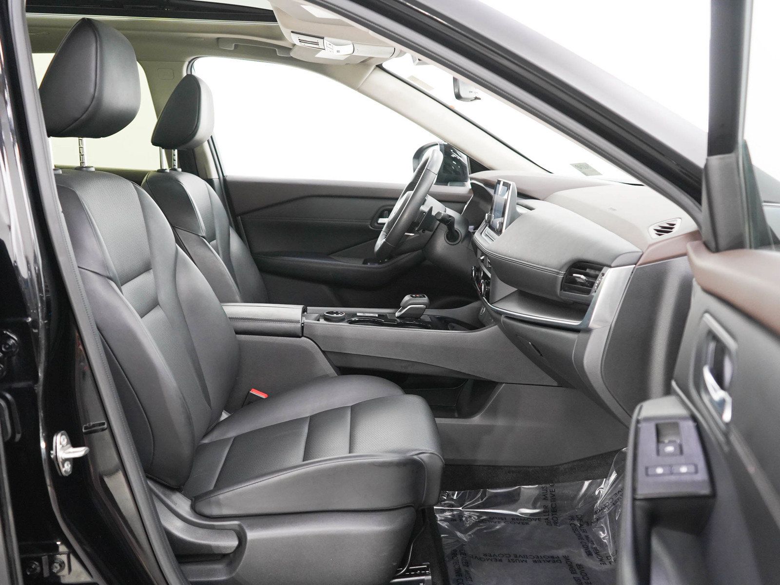 Used 2023 Nissan Rogue SV w/ SV Premium B Package AWD/4WD image 11