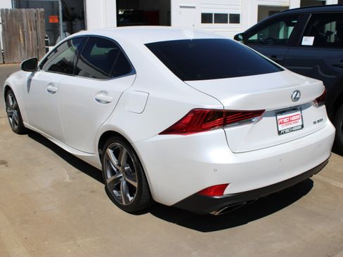 Used 2019 Lexus IS 300 w/ Premium Package RWD image 8