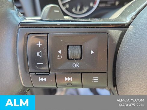 Used 2022 Nissan Rogue SL FWD image 26
