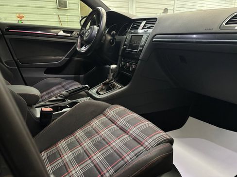 Used 2017 Volkswagen GTI Sport FWD image 22