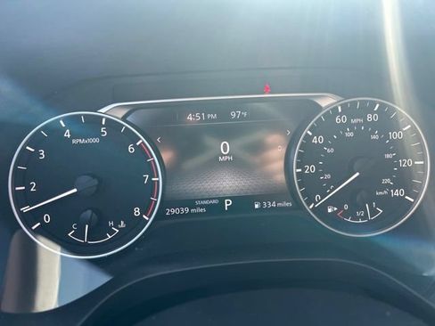 Used 2023 Nissan Rogue SL FWD image 23