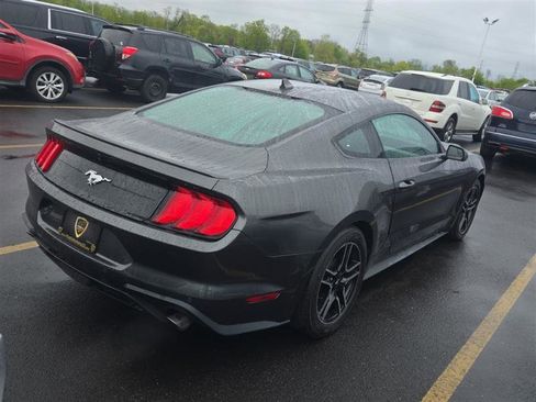 Used 2020 Ford Mustang Premium RWD image 8