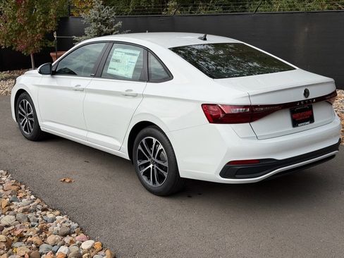 New 2026 Volkswagen Jetta Sport FWD image 3