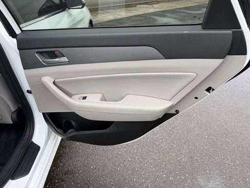 Used 2019 Hyundai Sonata SEL image 17