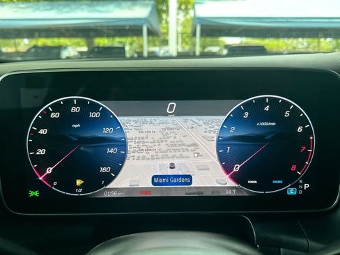 Used 2025 Mercedes-Benz GLC 300 4MATIC w/ AMG Line image 16